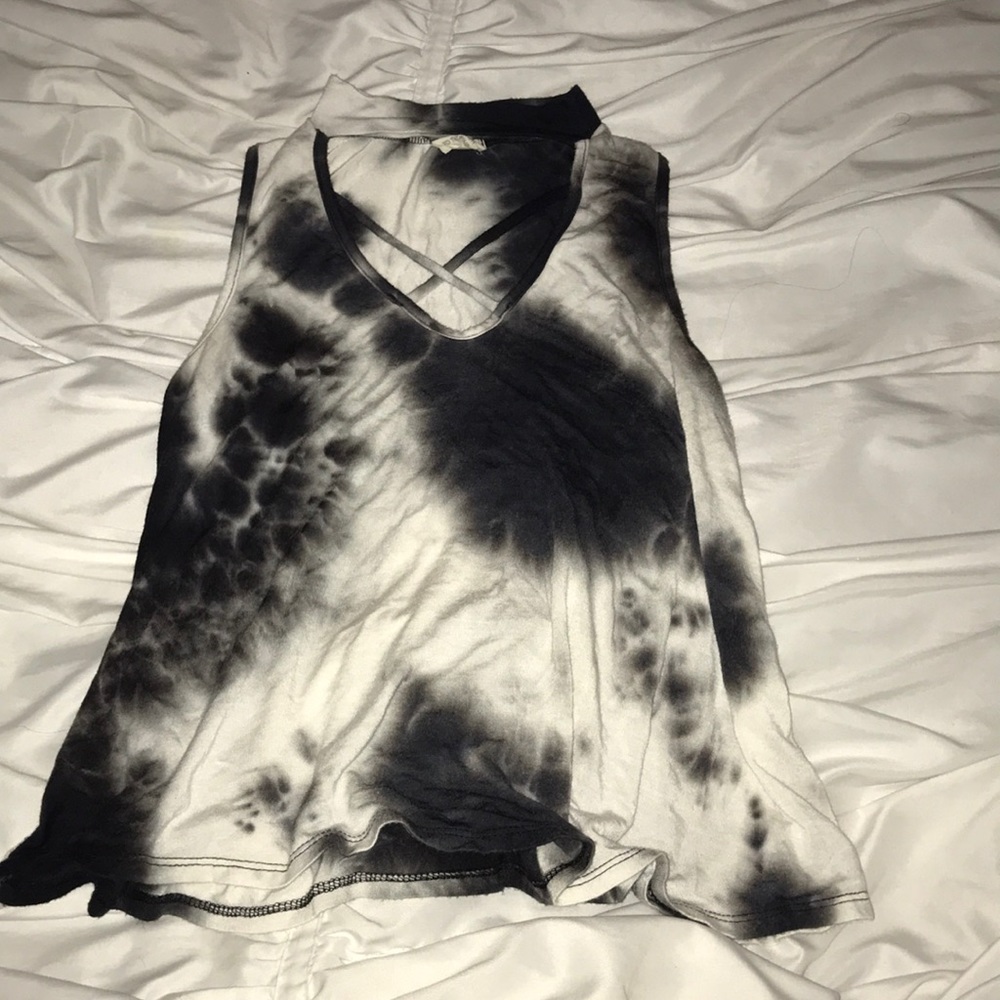 Black and white tie die blouse